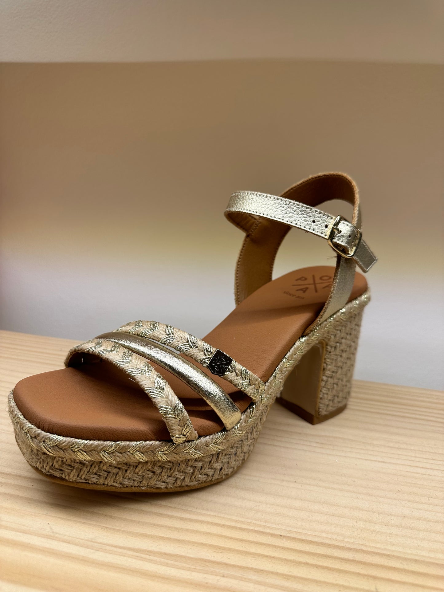 Popa tiras laminado tacón